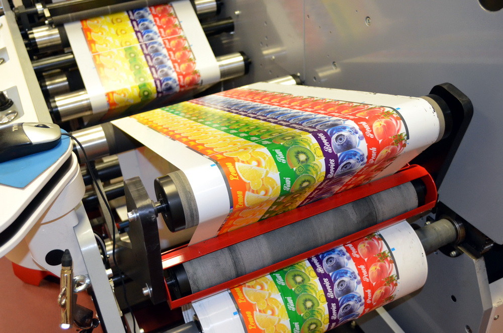 Noua linie de produse Canpas Cop – ambalaj premium pentru afaceri